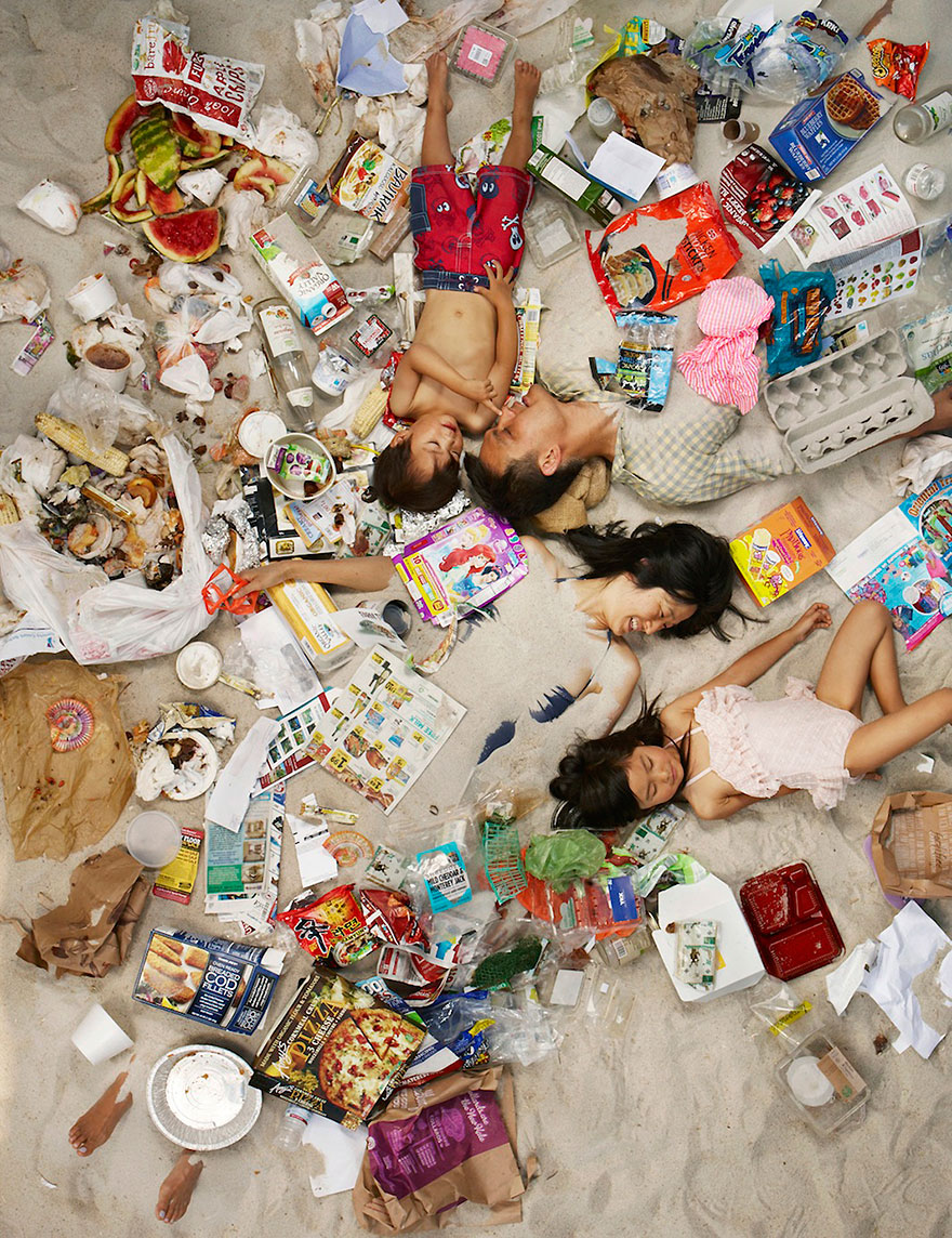 people photographed in 7 days worth of their garbage 1d